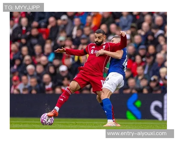 埃弗顿主场迎战利物浦联队期待激烈对抗与精彩进球